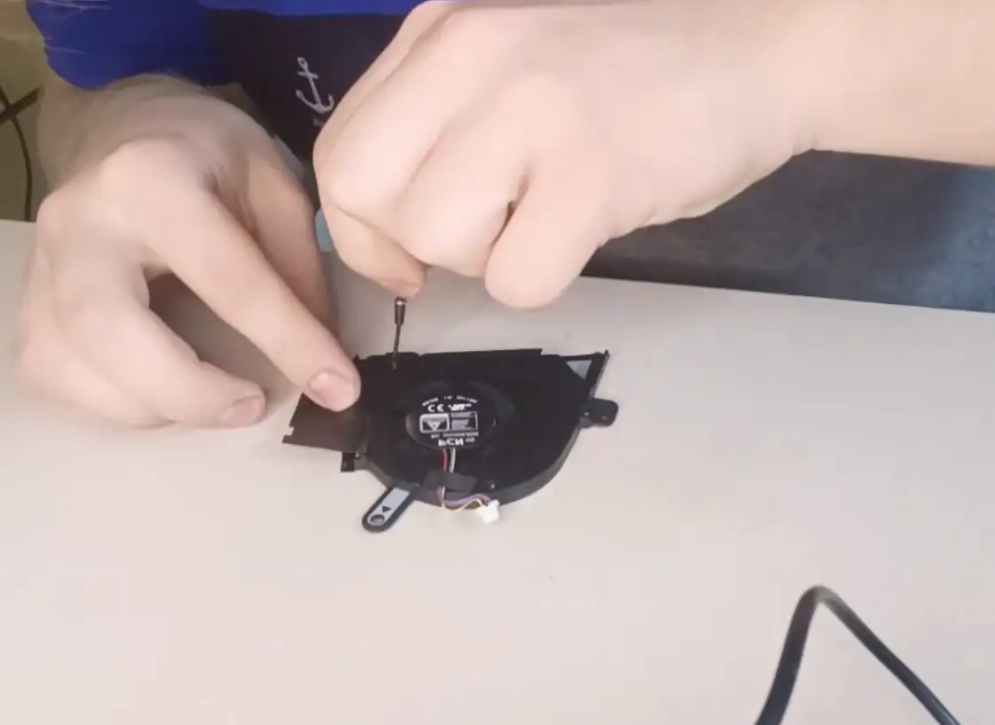 Laptop Cooling Optimization and Maintenance Image 10